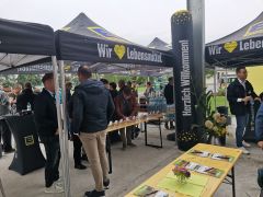 Gut besuchte "Bauernschätze"-Roadshow am 29. August in Südthüringen
© IGS Thüringen e.V. Gut besuchte "Bauernschätze"-Roadshow am 29. August in Südthüringen
© IGS Thüringen e.V.